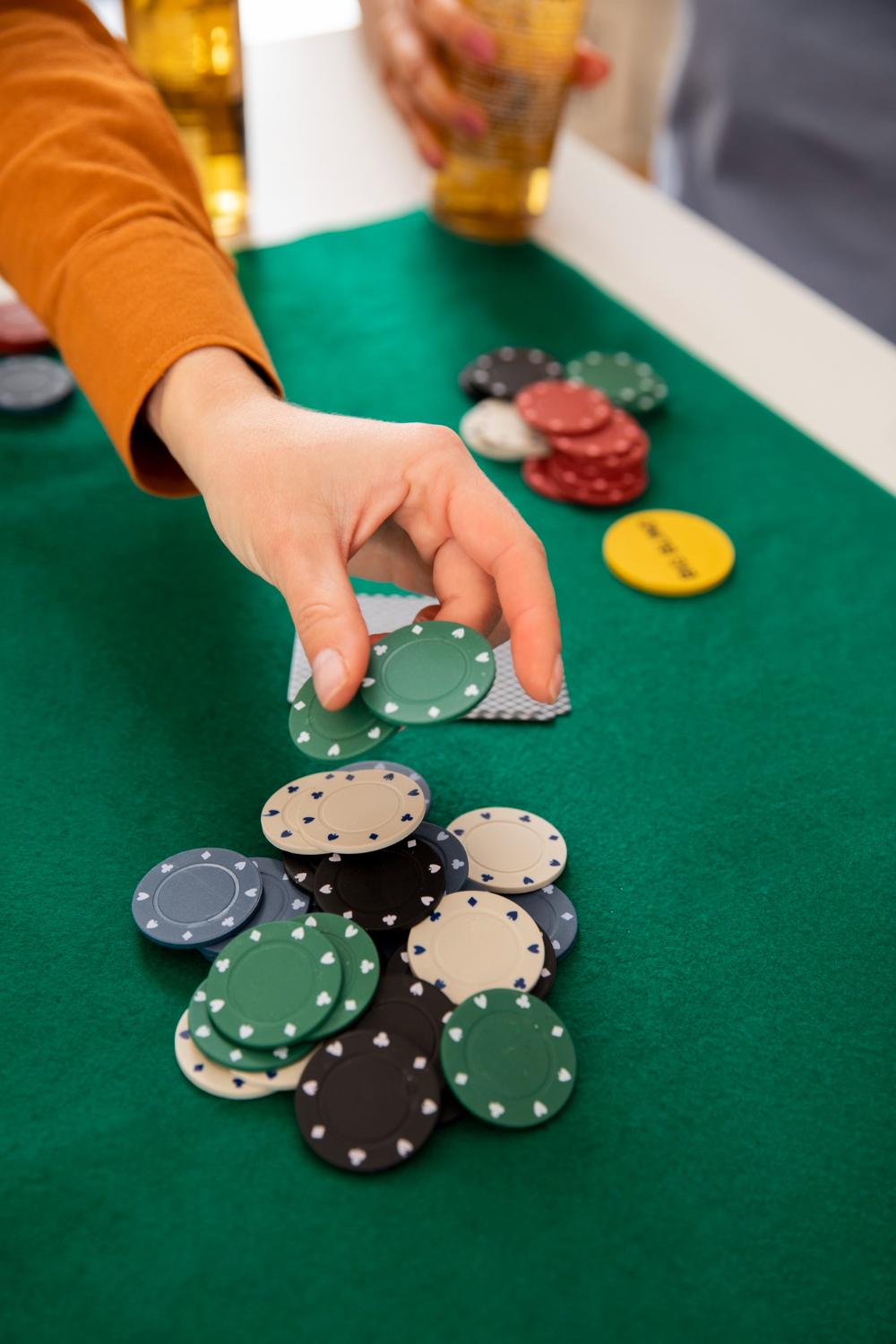 Types of online poker